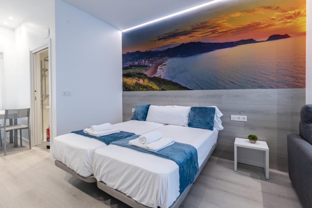 Santa Marina Apartamentuak Zarautz Exterior photo